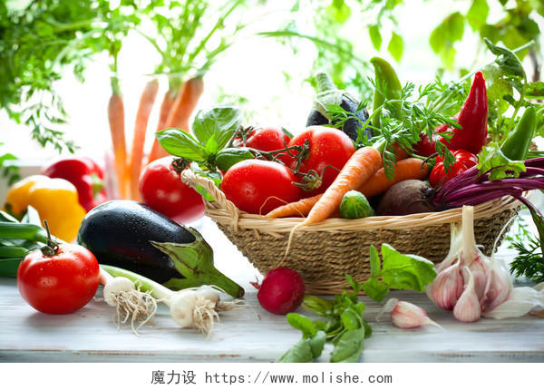 新鲜有机食品有机蔬菜番茄辣椒青椒青菜萝卜胡萝卜青红辣椒紫茄子葱大蒜绿叶蔬菜绿色蔬菜